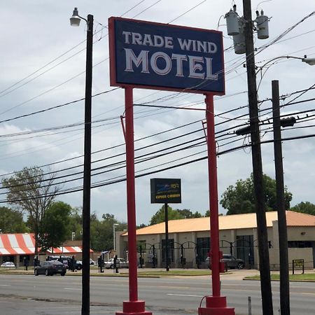 Trade Wind Motel Jacksonville Buitenkant foto