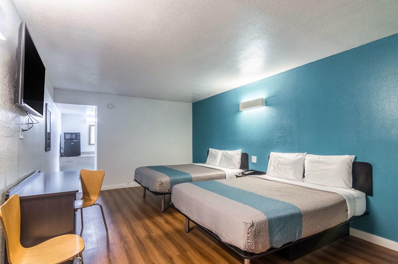 Trade Wind Motel Jacksonville Buitenkant foto