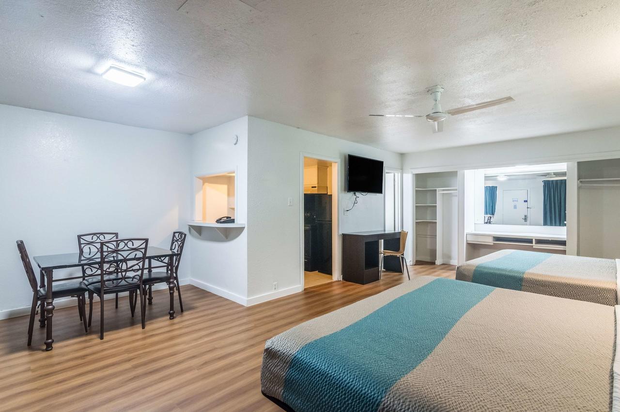 Trade Wind Motel Jacksonville Buitenkant foto